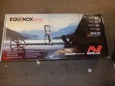  minelab 3720-0002 equinox 800 metal detector new in box. 