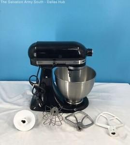  KitchenAid Classic Series 4.5 Quart Tilt-Head Stand Mixer K45SS, Onyx Black 